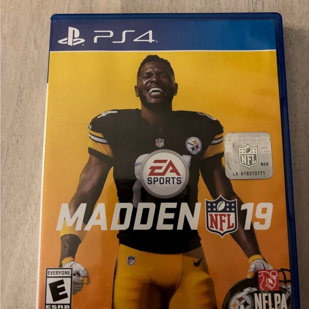 Madden NFL 19 for PS4 - Black and Yellow